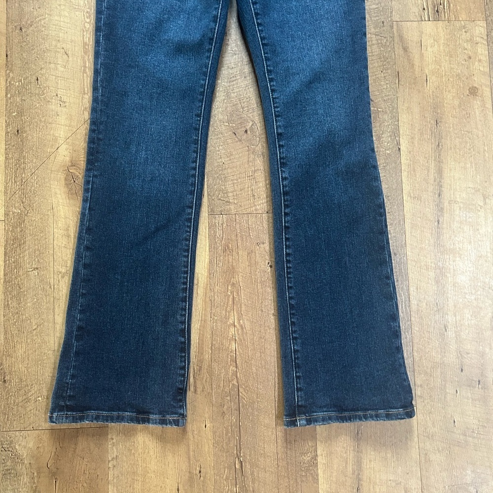 Express Bootcut Jeans Size 8 Dark Wash High Rise Stretch Denim - Picture 3 of 15